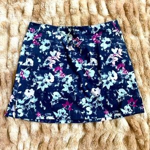 Ladie’s golf skort/skirt